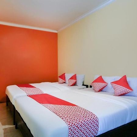 House 140 Hotel Baturetno Buitenkant foto