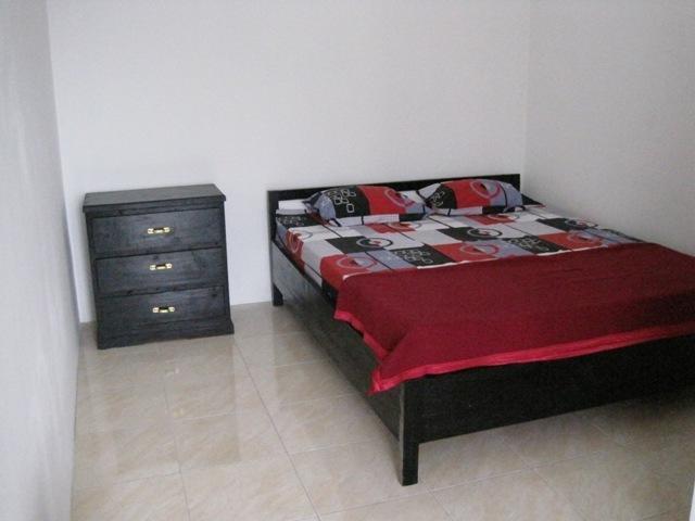 House 140 Hotel Baturetno Kamer foto