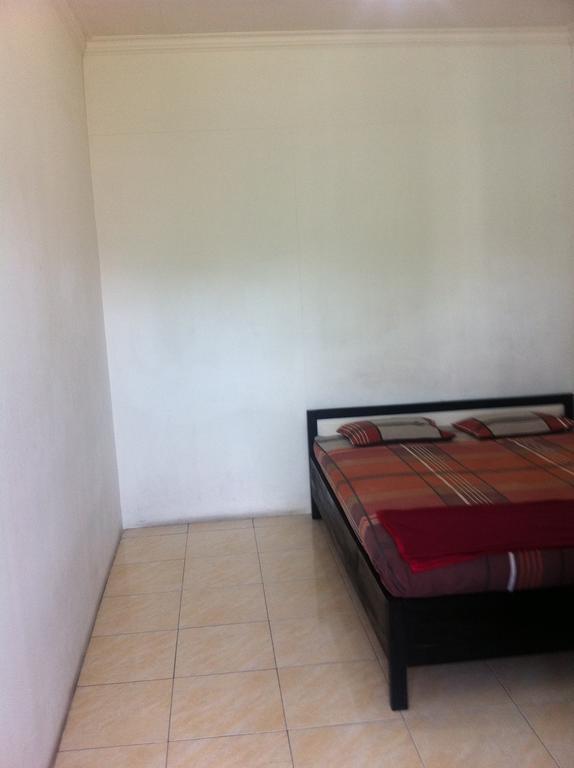 House 140 Hotel Baturetno Buitenkant foto