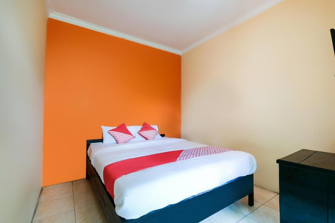 House 140 Hotel Baturetno Buitenkant foto